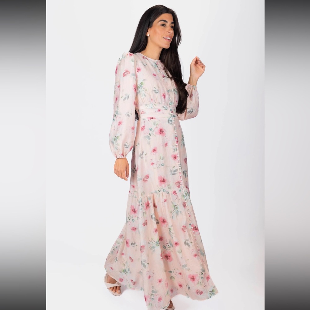 Yakira bella Valentina dress